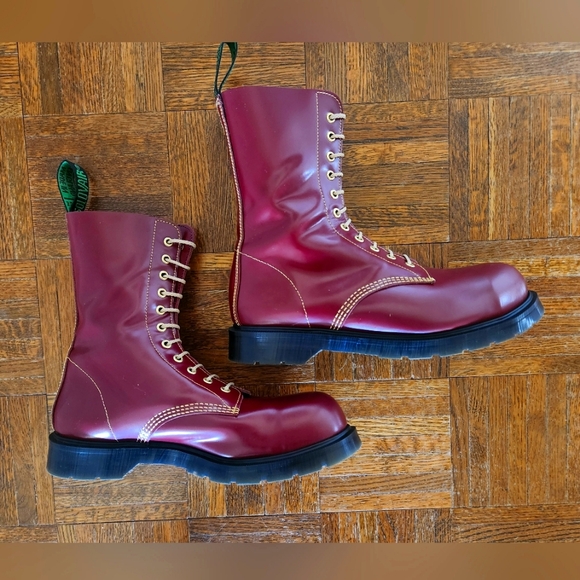 Made in England Solovair boots - Picture 5 of 9